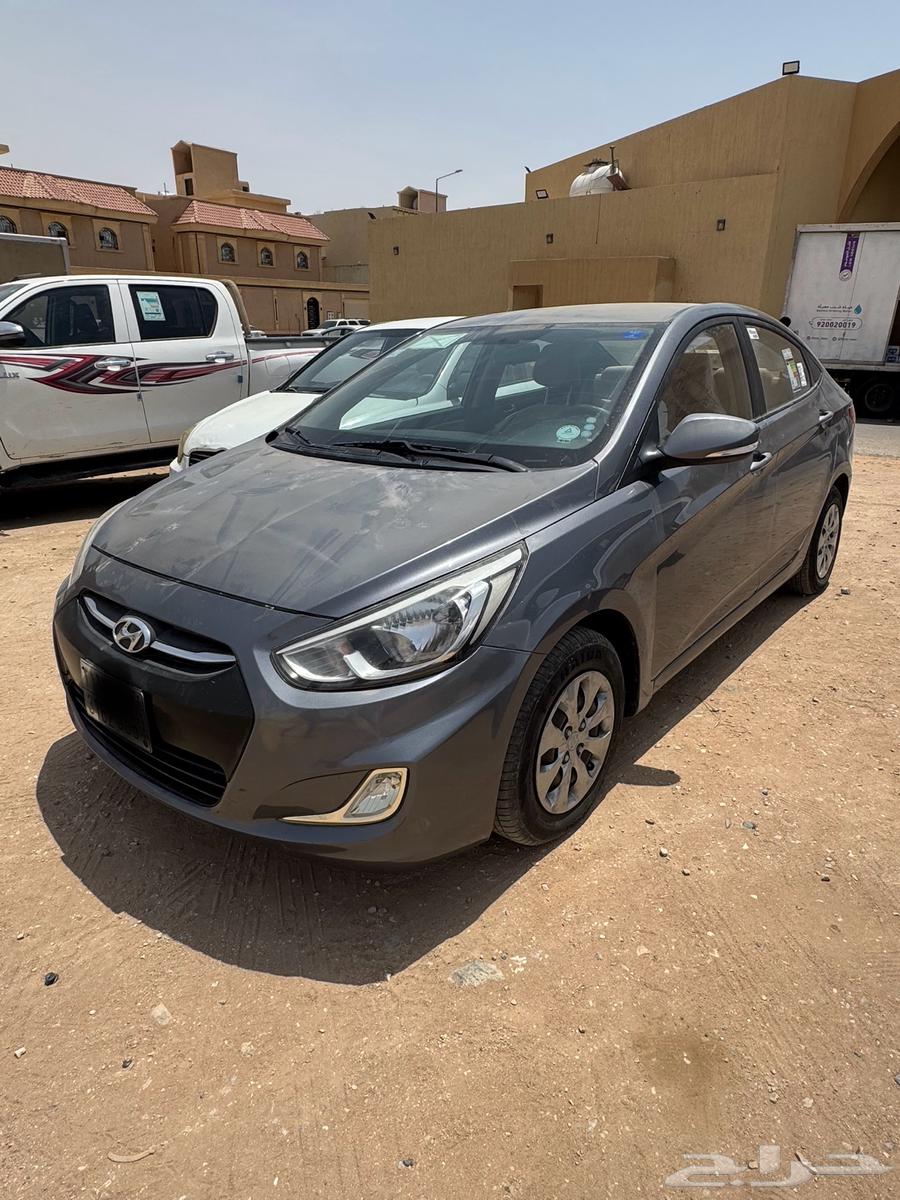 اكسنت 2017 بدي بلد ماشيه 300 الف وكسور . الموتر على الفحص64392991491714113