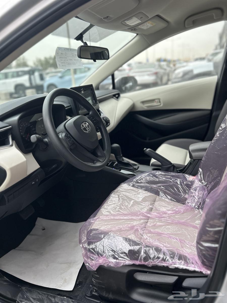 تويوتا   كورولا جنوط مطور 2.0 فضي 80500 شامل الضريبة63618057342595114