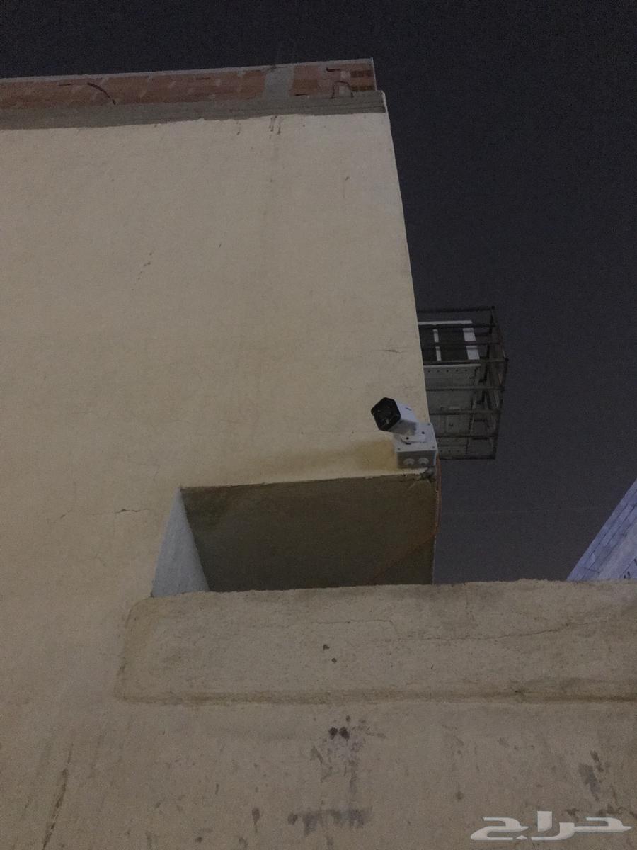 3 IP cameras 6 MP with network recording device with 1 TB hard drive64179772237571111