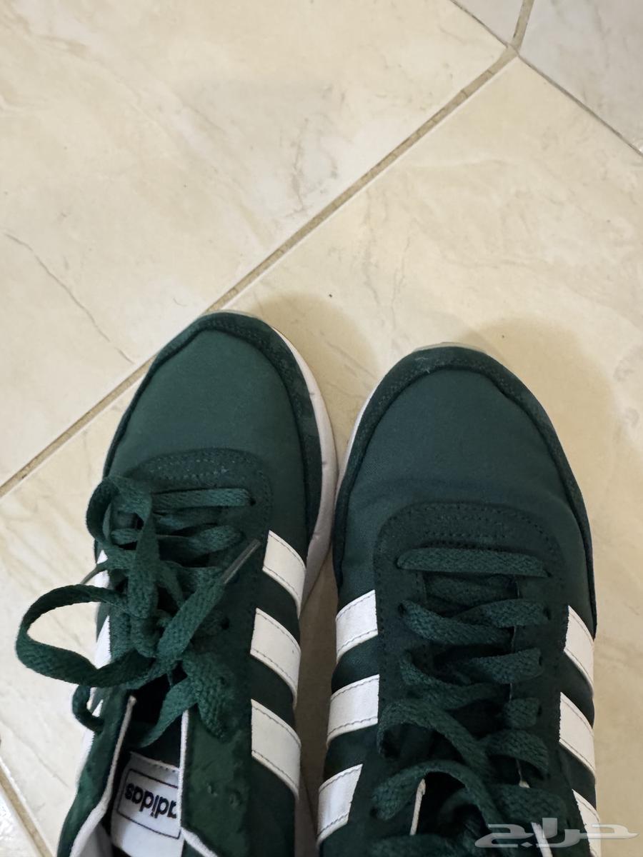 حذاء رياضي من اديداس64198589136642110