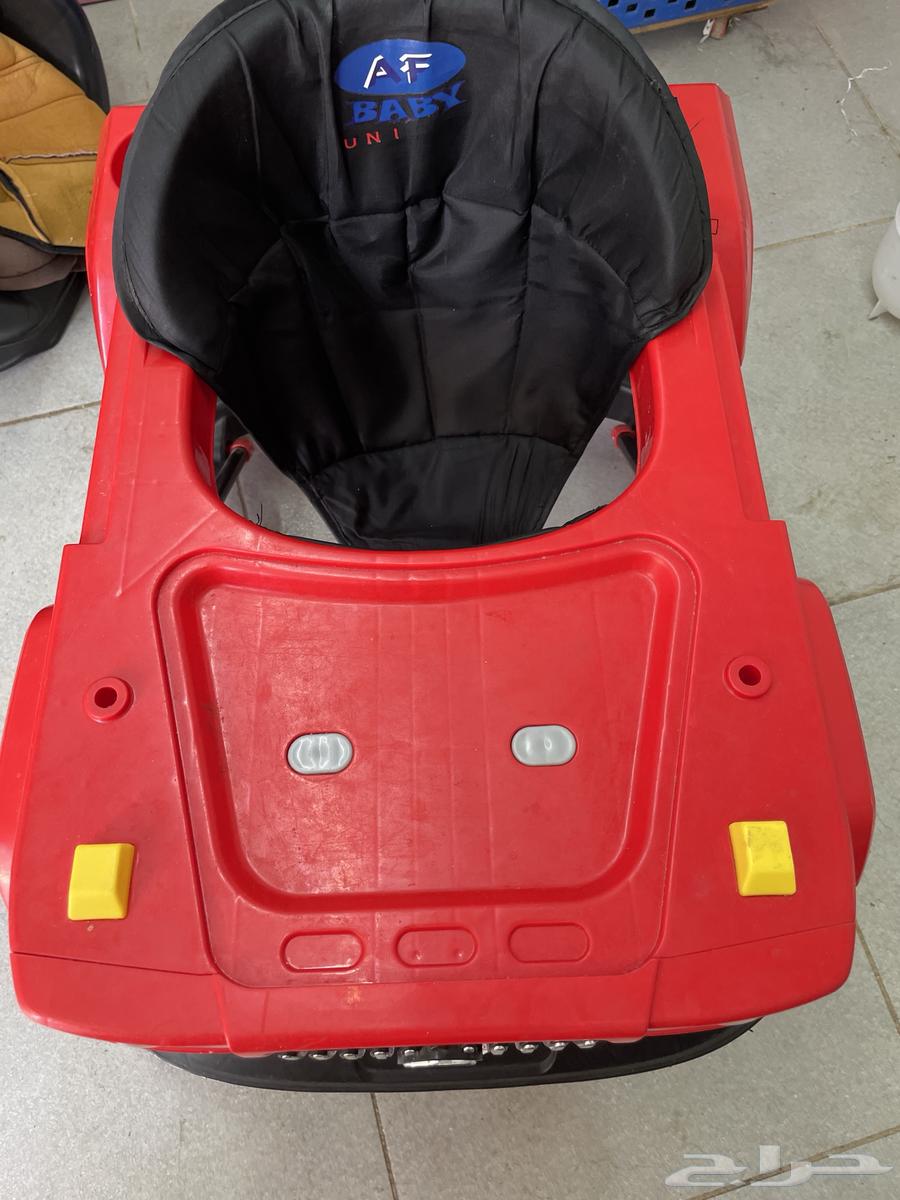 مشاية أطفال و كرسي أطفال للسيارة64182433647747110