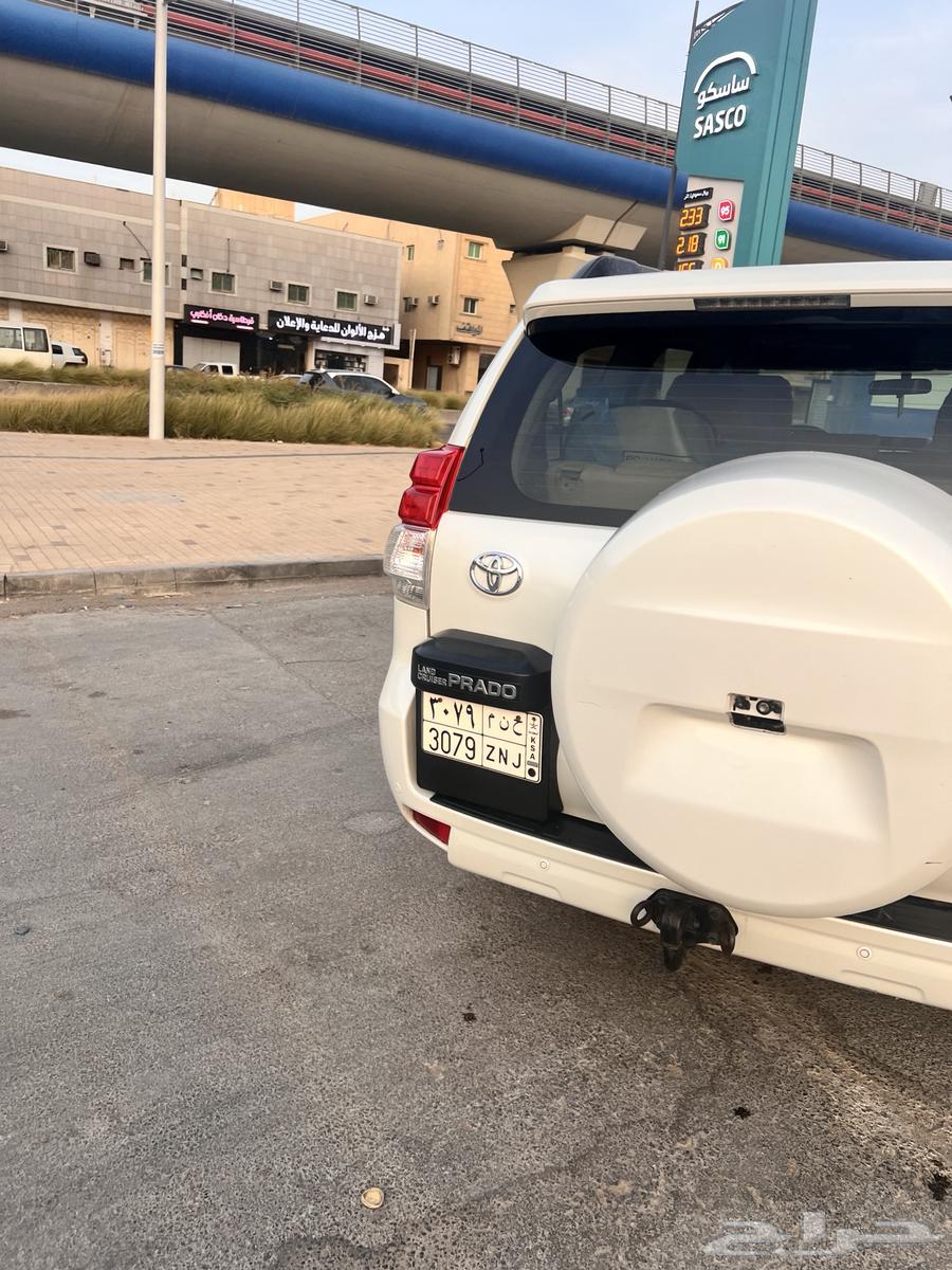 Full option 2013 Prado, missing opening64395727888771114