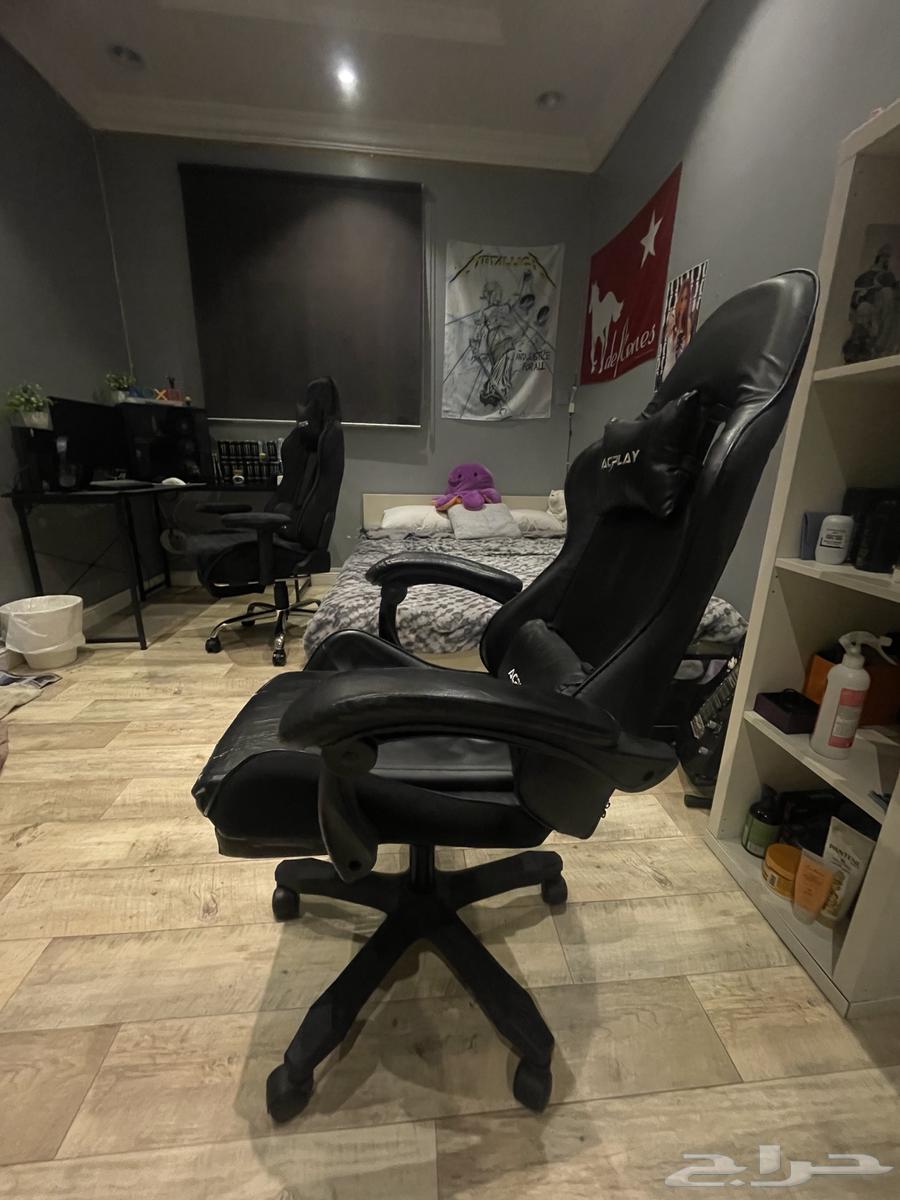 كرسي قيمنق جلد64197899135234113