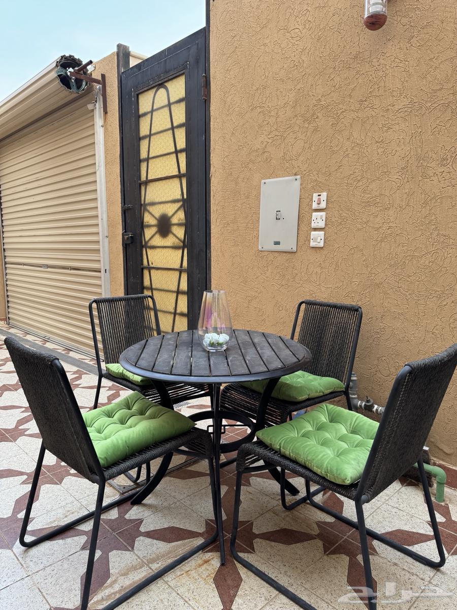 كراسي وطاوله للحدايق64193696205058110