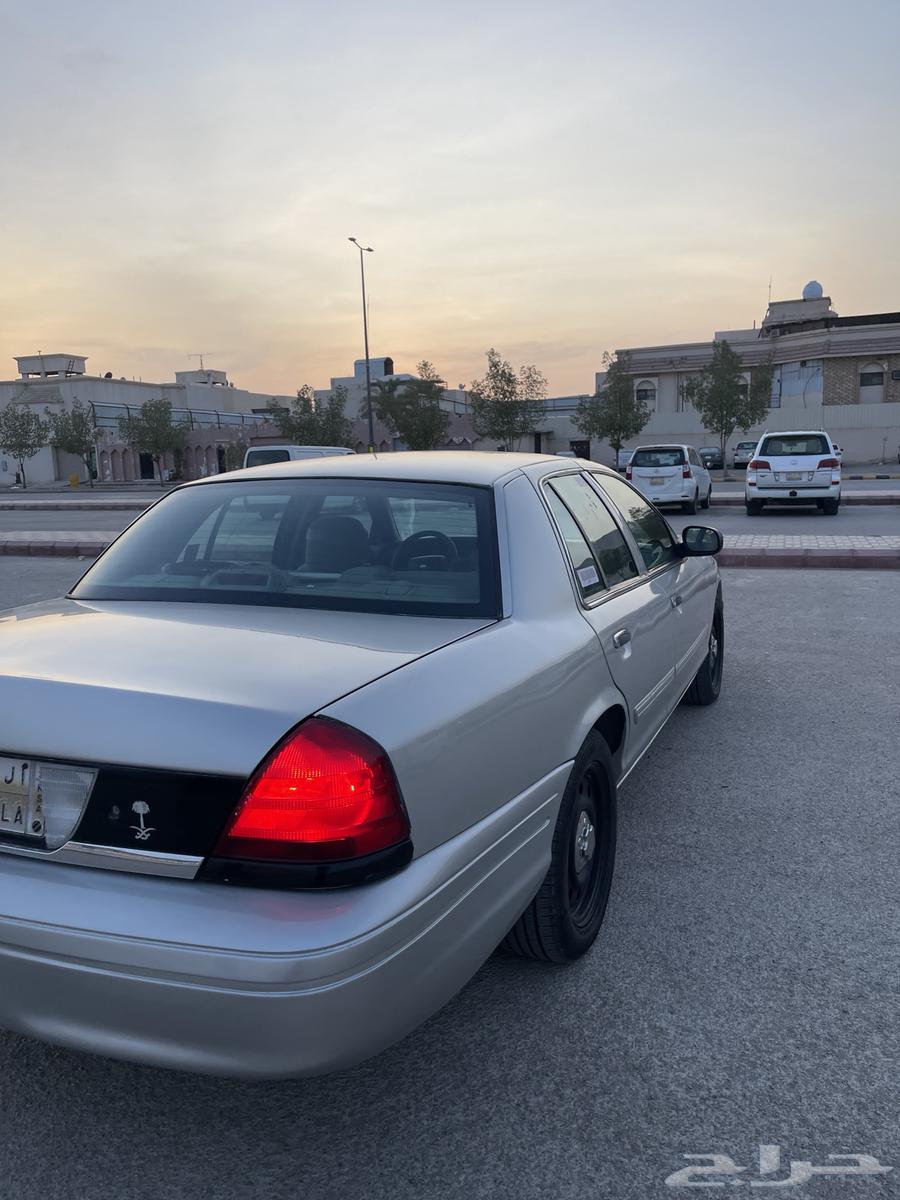 فورد فكتوريا 2009 ماشي 228 فقط مفحوص مجدد64394731360771114