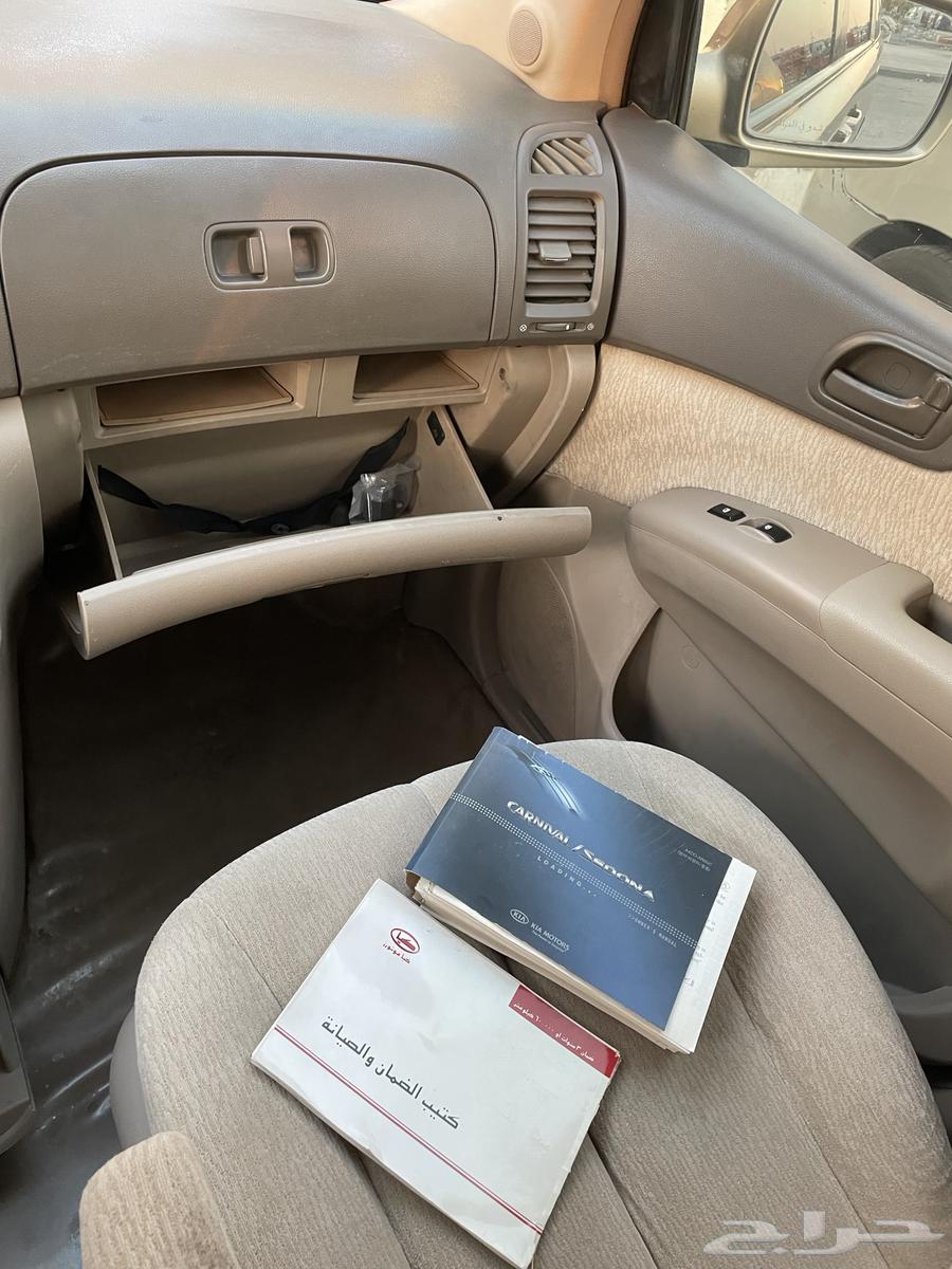 Kia Carnival 2007, clean, second owner, suitable for transporting students64389722978946113