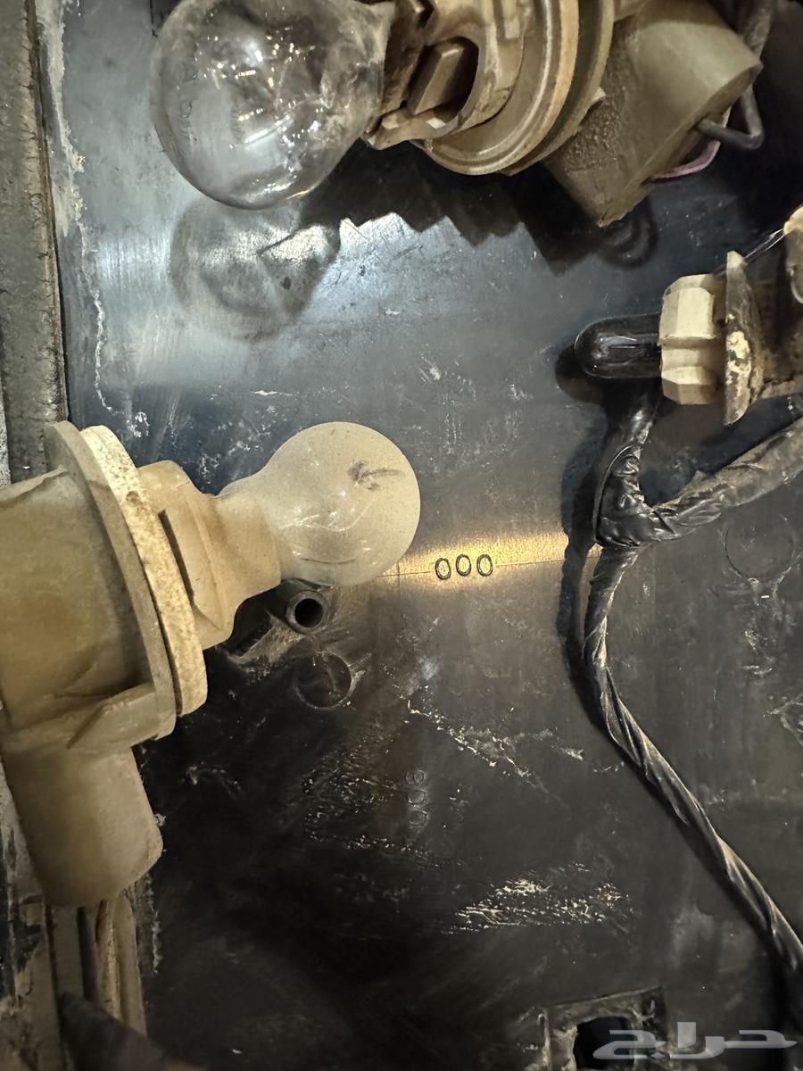 عاكس فورد قراند ماركيز قطع غيار64390443870977113