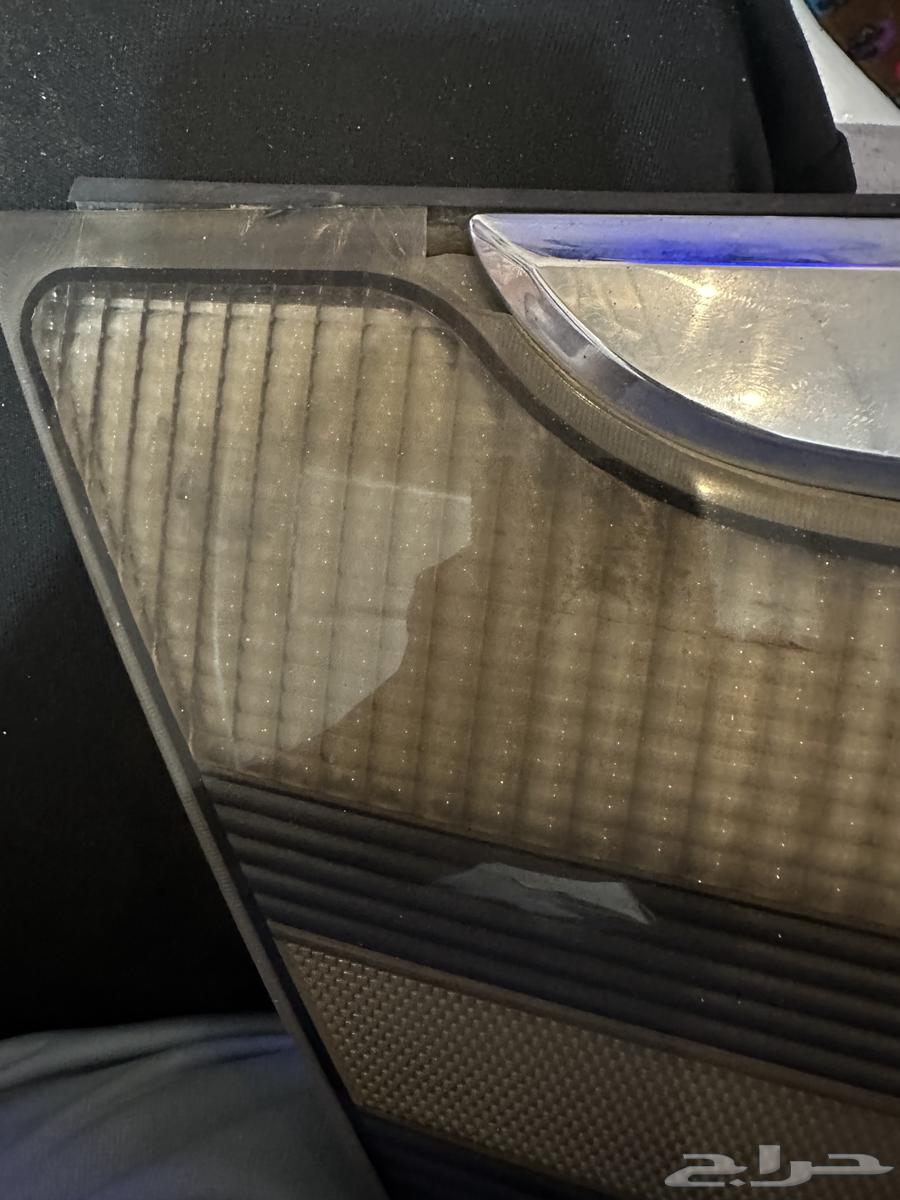 عاكس فورد قراند ماركيز قطع غيار64390443870977111