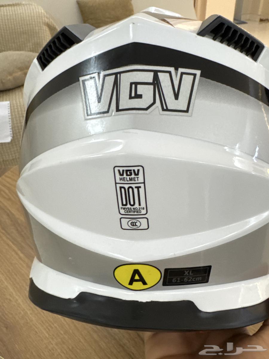خوذة vgv الاصلي64391948531202114