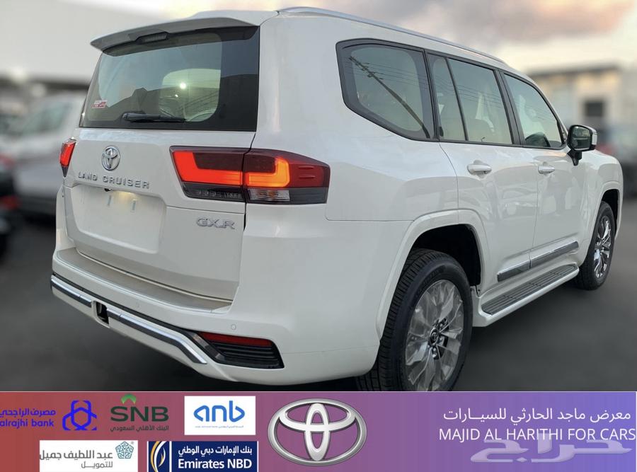 تويوتا لاندكروزر GXR-L4 ديزل 2025 ب293.250 شامل الضريبة64389474378625112