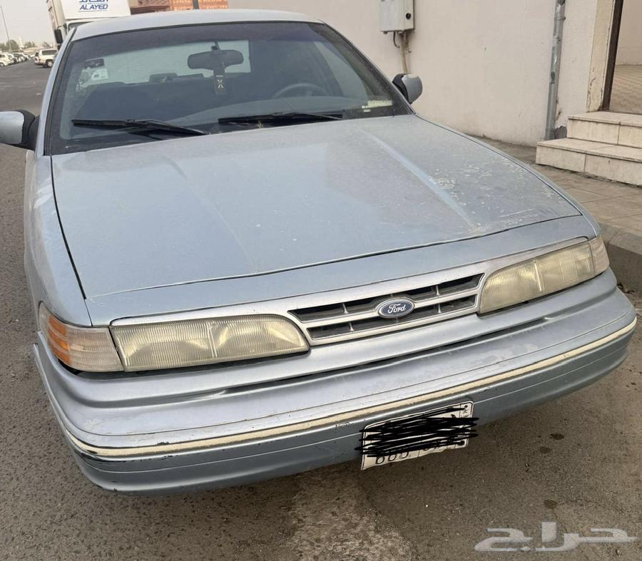 فورد فكتوريا للبيع64386655128835112