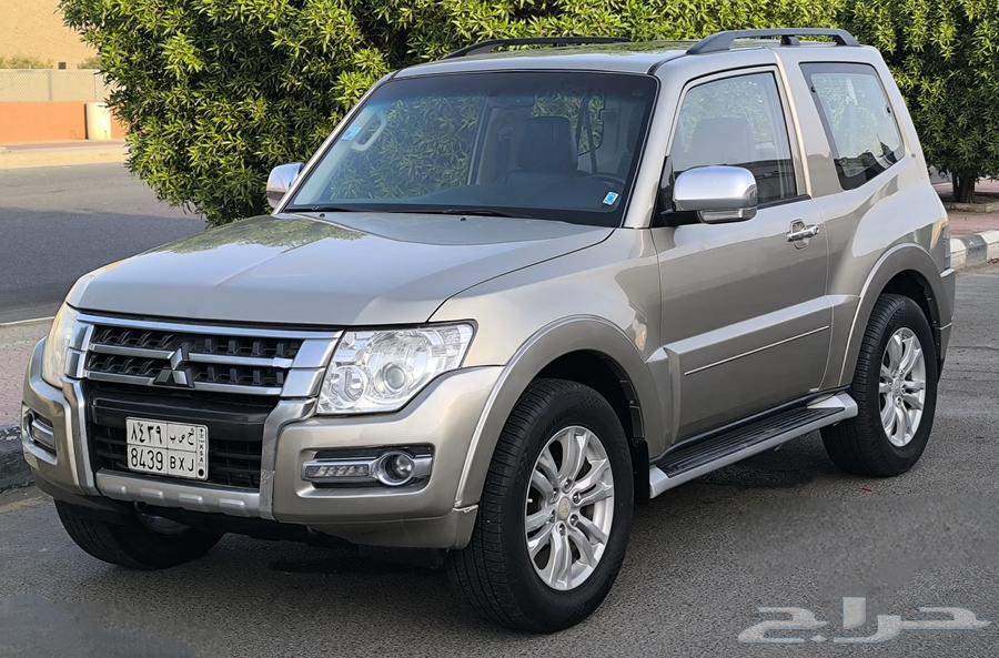 ميتسوبيشي باجيرو ربع موديل201564389391960961111