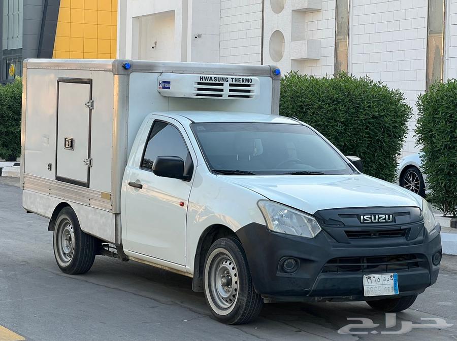 Isuzu D-Max 2020 (Refrigerator)64394634527875112