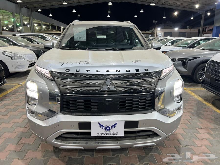 ميتسوبيشي اوتلاندر بريميوم 202564385411650561110