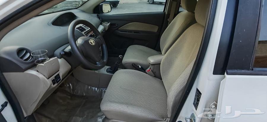 يارس 2010 فل كامل لؤلؤي نظيفه جدا64387354933378114