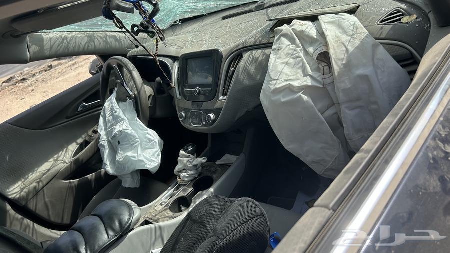 للبيع ماليبو 2017 مصدومة64387801741442114