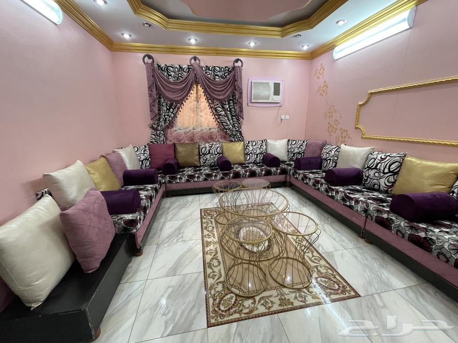 طقم كنب مجلس نسائي للبيع64294635058179110