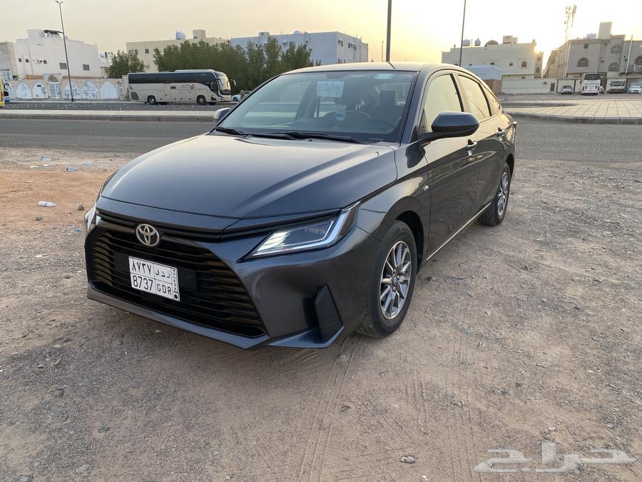 يارس 2023 للبيع تويوتا64385817392642114