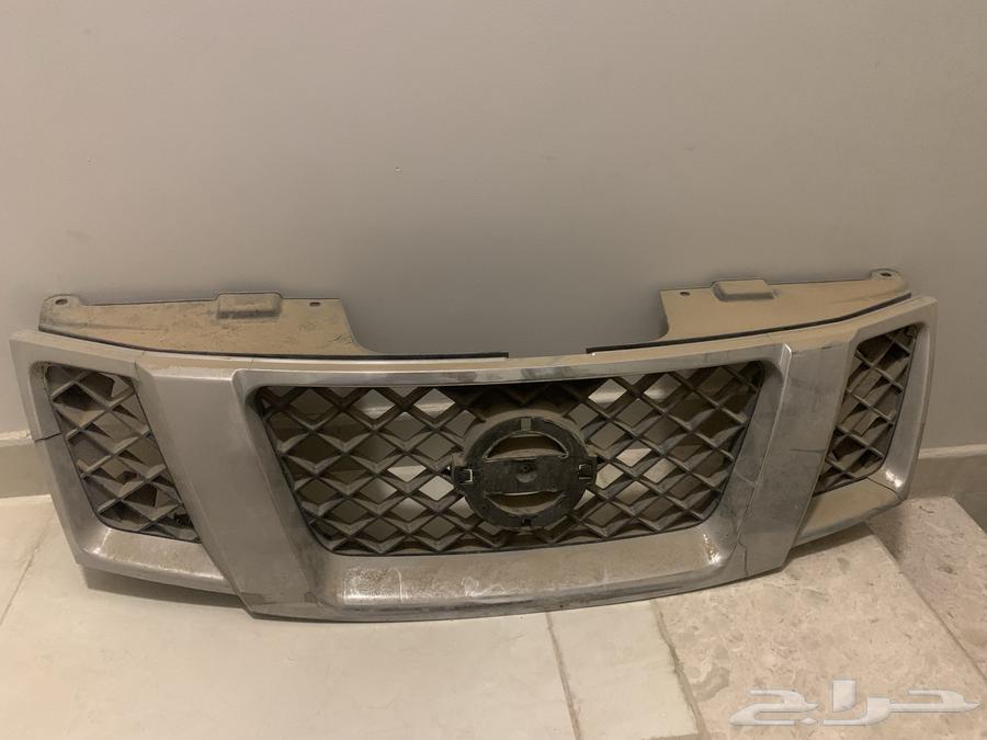 قطع غيار شبك نيسان باثفندر 2010 يركب من 2007 وفوق64394400383490110
