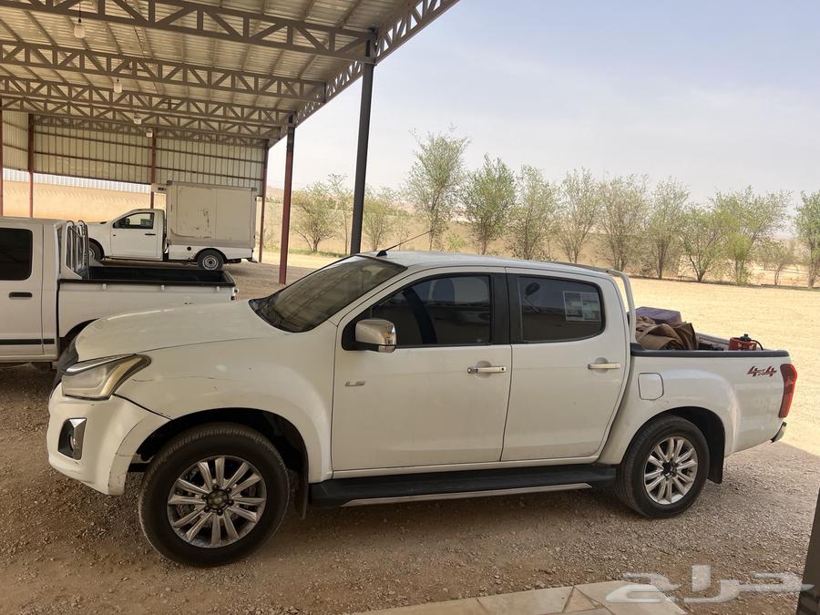 Isuzu 201964391023313665110