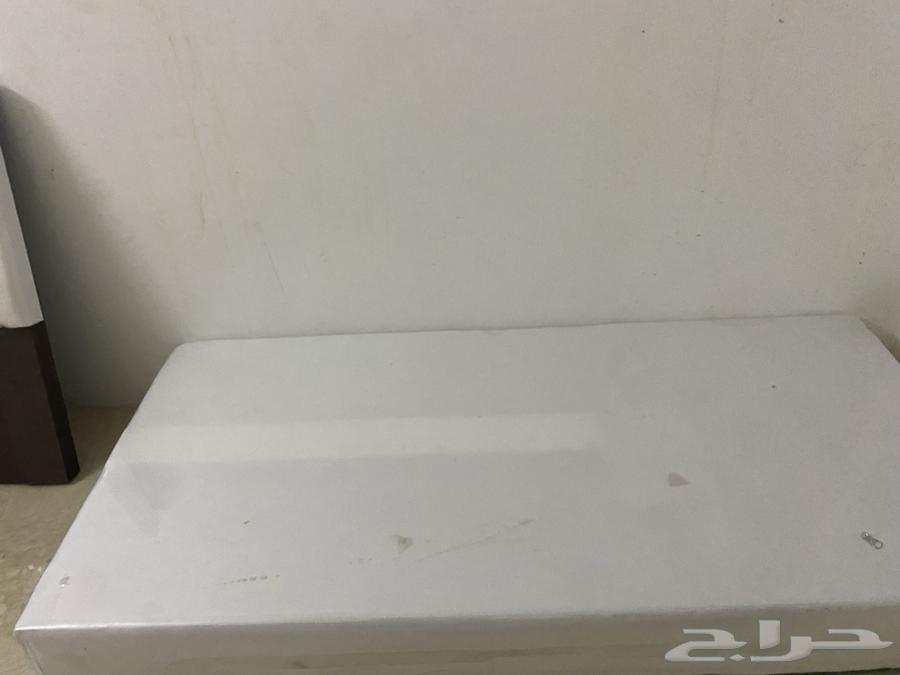 Single bed and single mattress, clean new unused64175873452803112