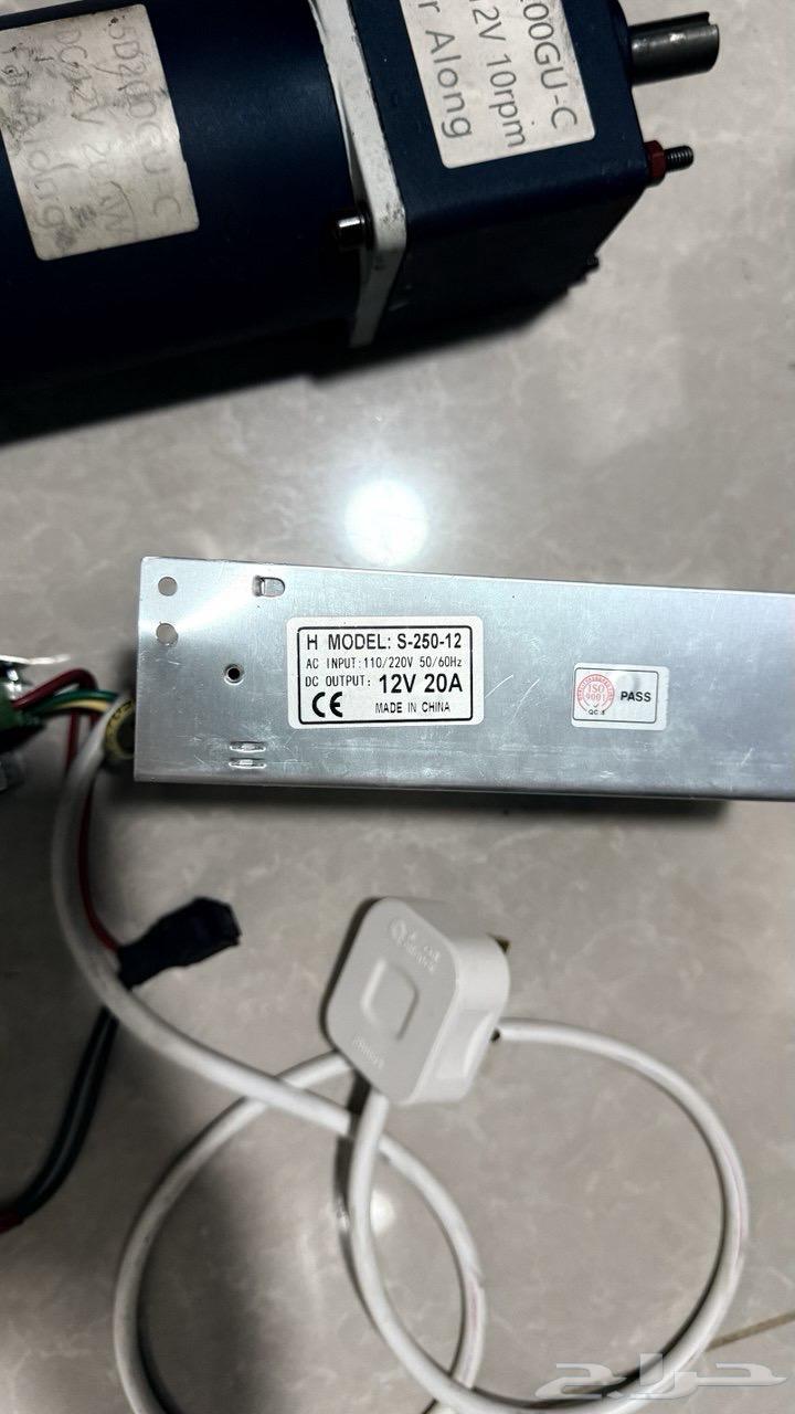 محرك كهربائي 12 فولت64395531748611114