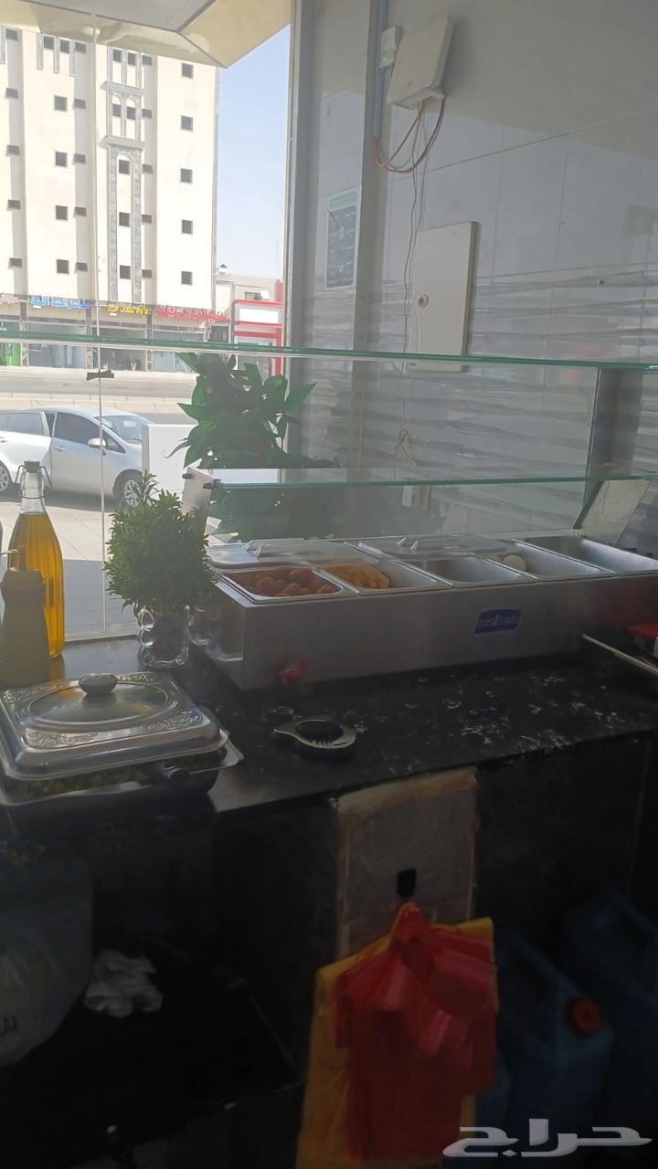بوفيه للتقبيل في حي البوادي63613331931649110