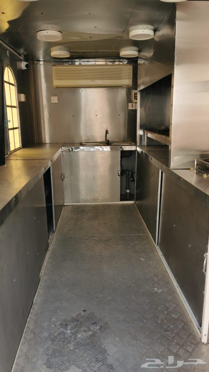 فود ترك جاهز مع الاسم64390263836163114