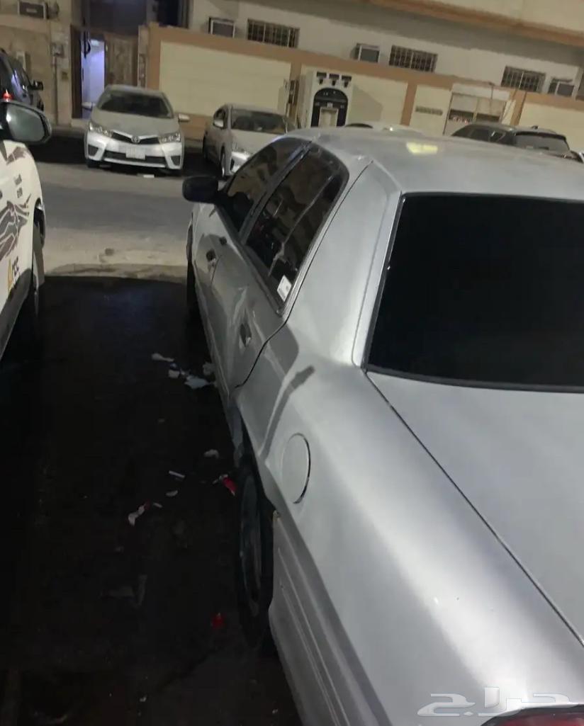 فورد فكتوريا 200164386641292417112