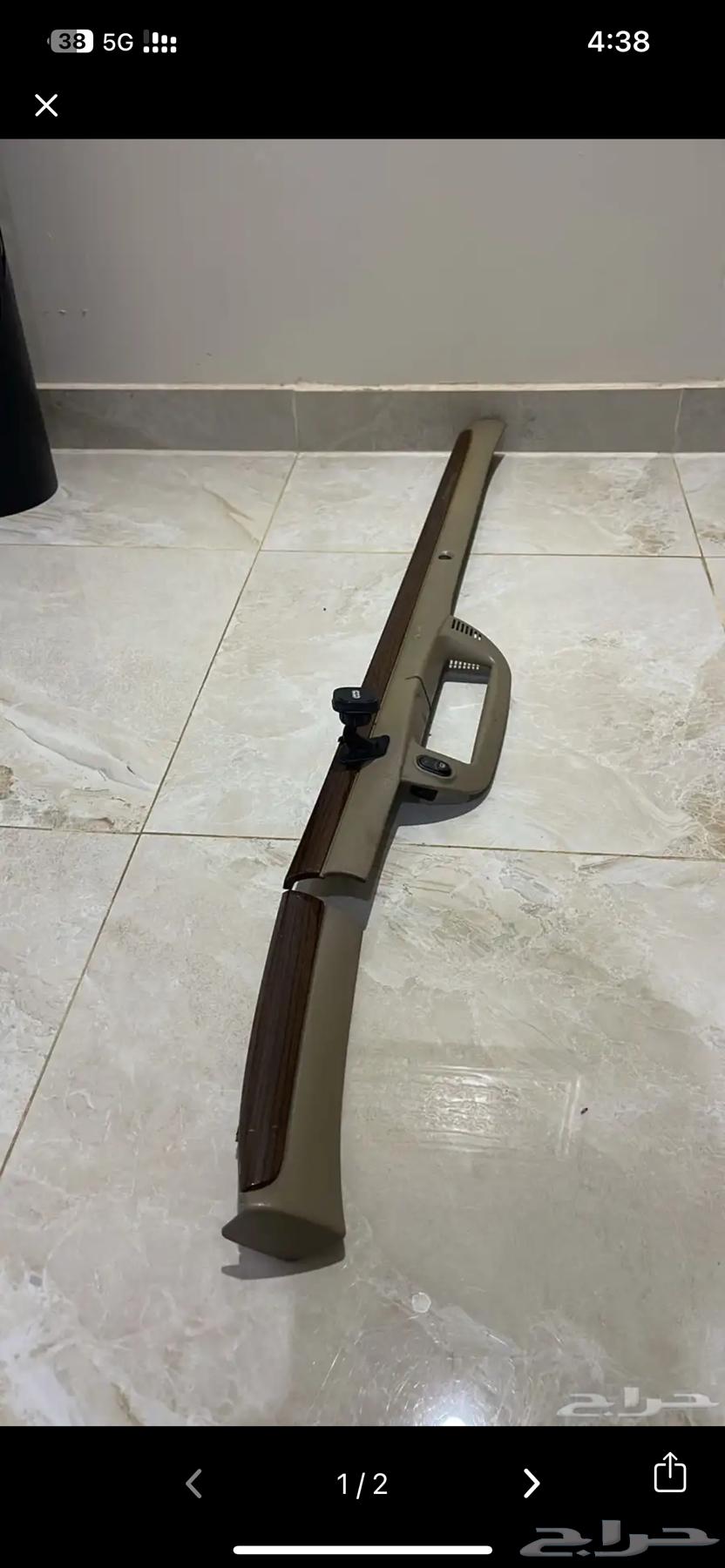 مسطرة فورد فكتوريا لون هلوز الخشبة شبه جديدة64386276943361111