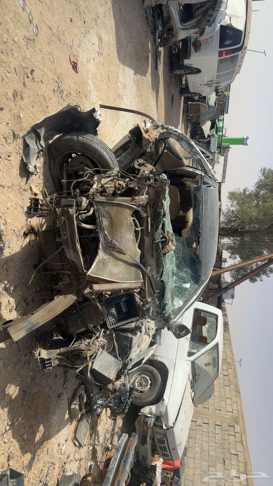 للبيع سوناتا تشليح - كامل المركبه64385845442945114