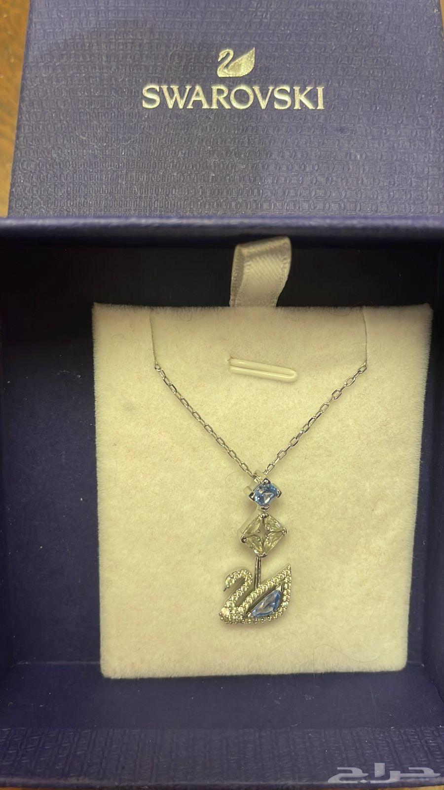 عقد Swan أزرق من سوارفسكي64200761669377111