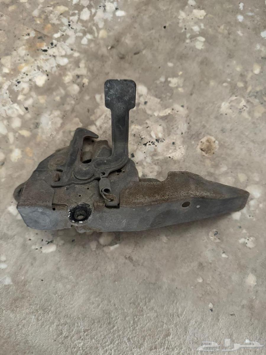 للبيع قطع هايلكس64387173882626111