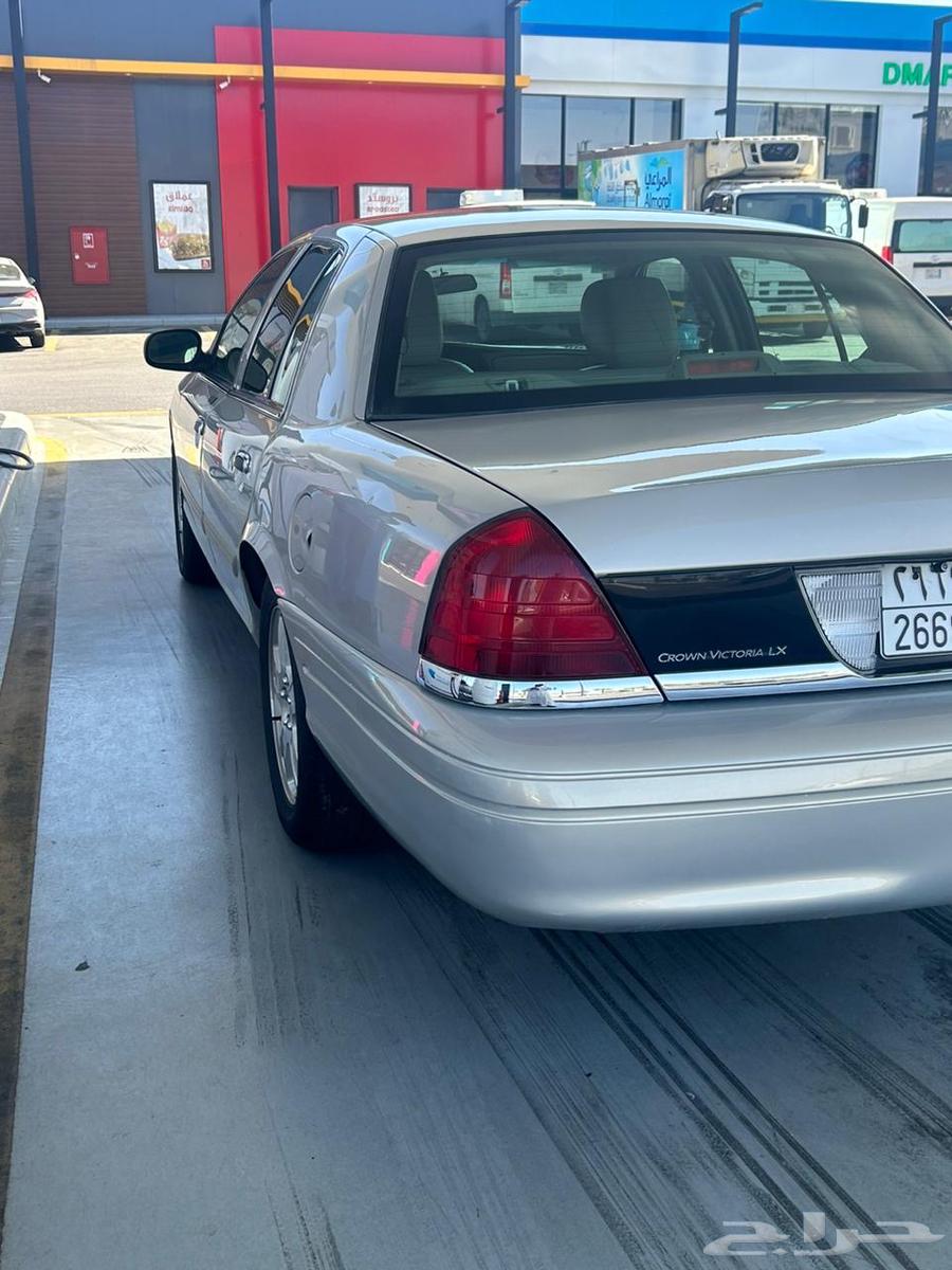 فورد فكتوريا - 2011 - أمريكي - وكالة64390291685891113