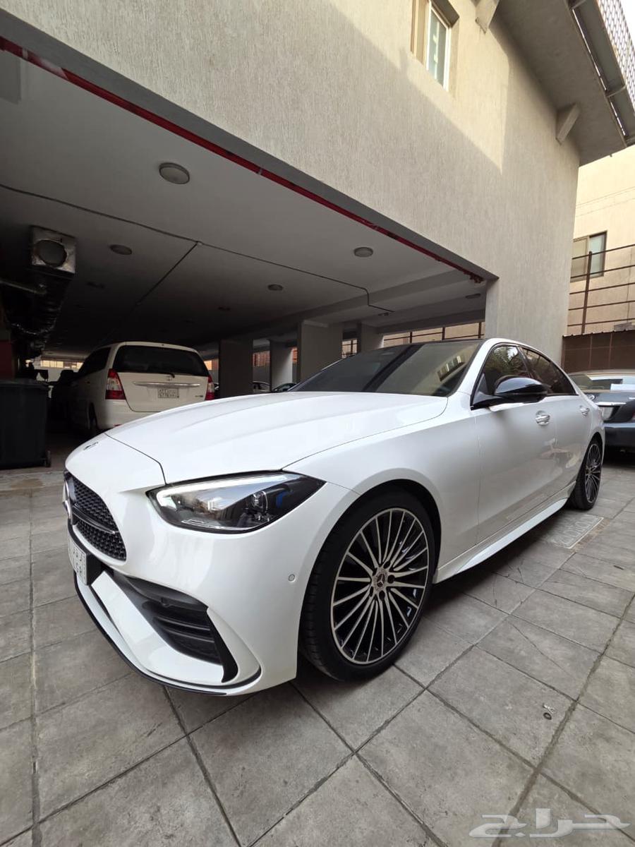 جاهزة بجدة استلام فوري C200 AMG 2024 خليجي فل كامل64391728955906110