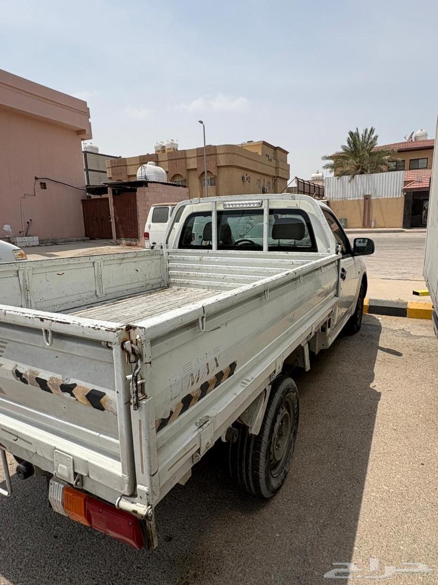 Isuzu 2012 model64390402491266113