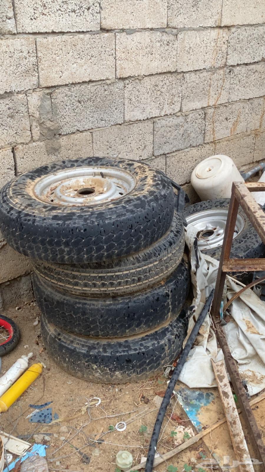 كفرات مقاس 14 للبيع ولا يجي الا الصامل64405971158018110