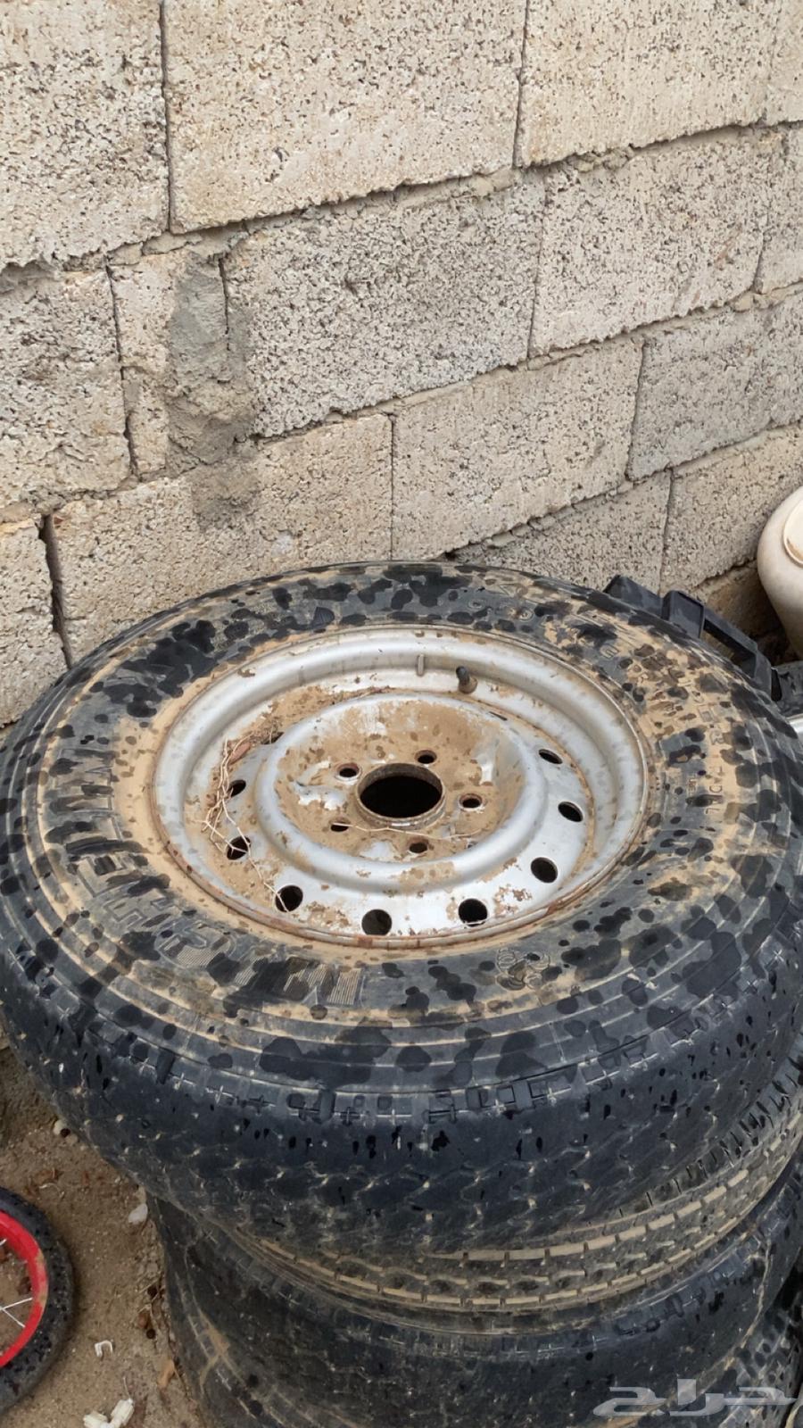 كفرات مقاس 14 للبيع ولا يجي الا الصامل64405971158018111