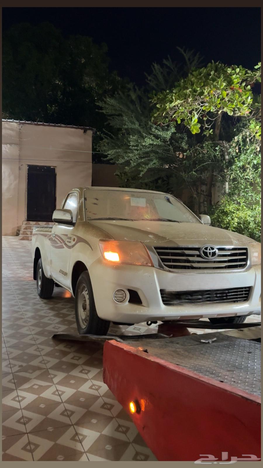 HiLux64400327548803111