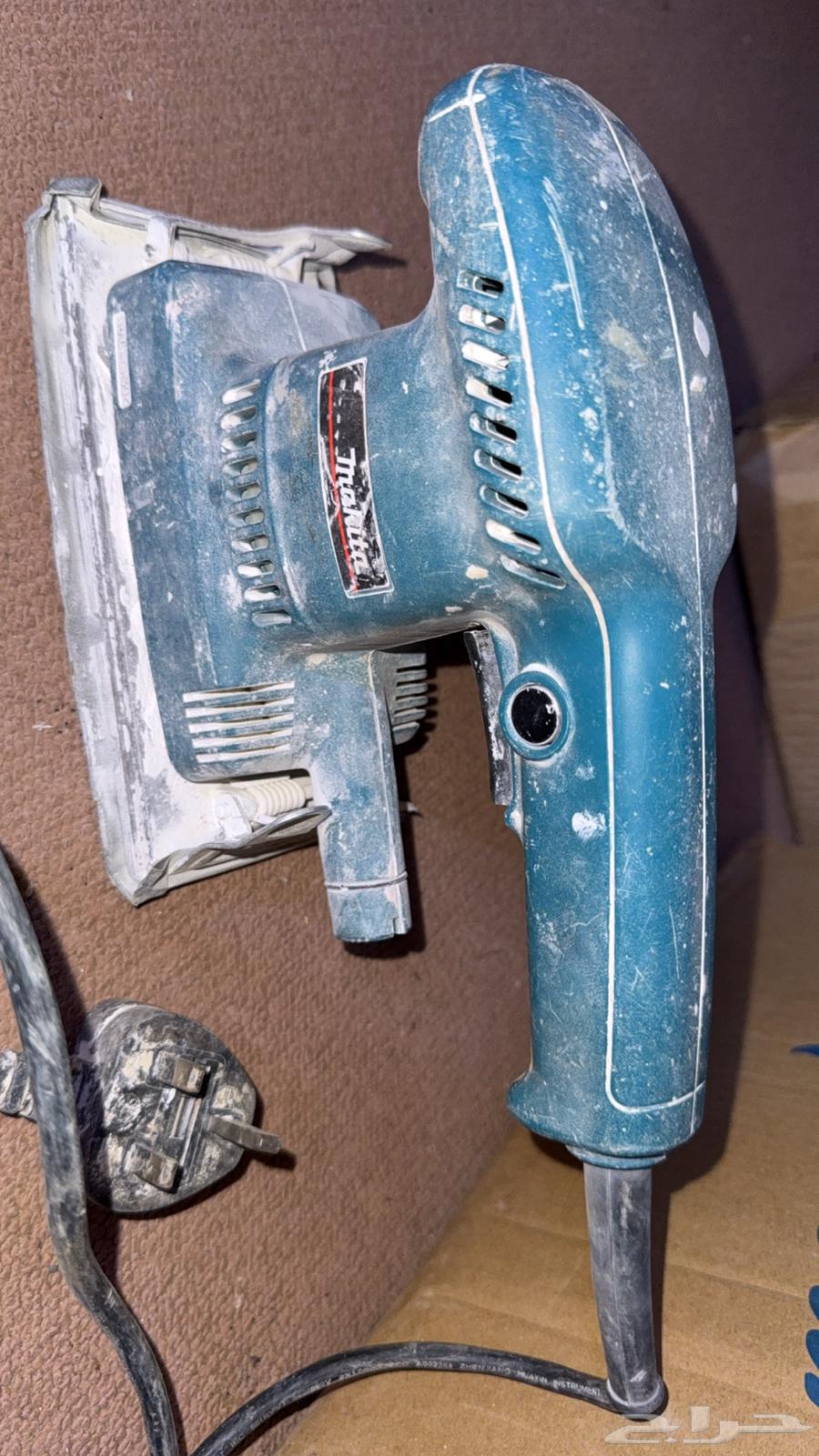 For sale, drill and wood/wall sander, clean and in good condition64230304142083111