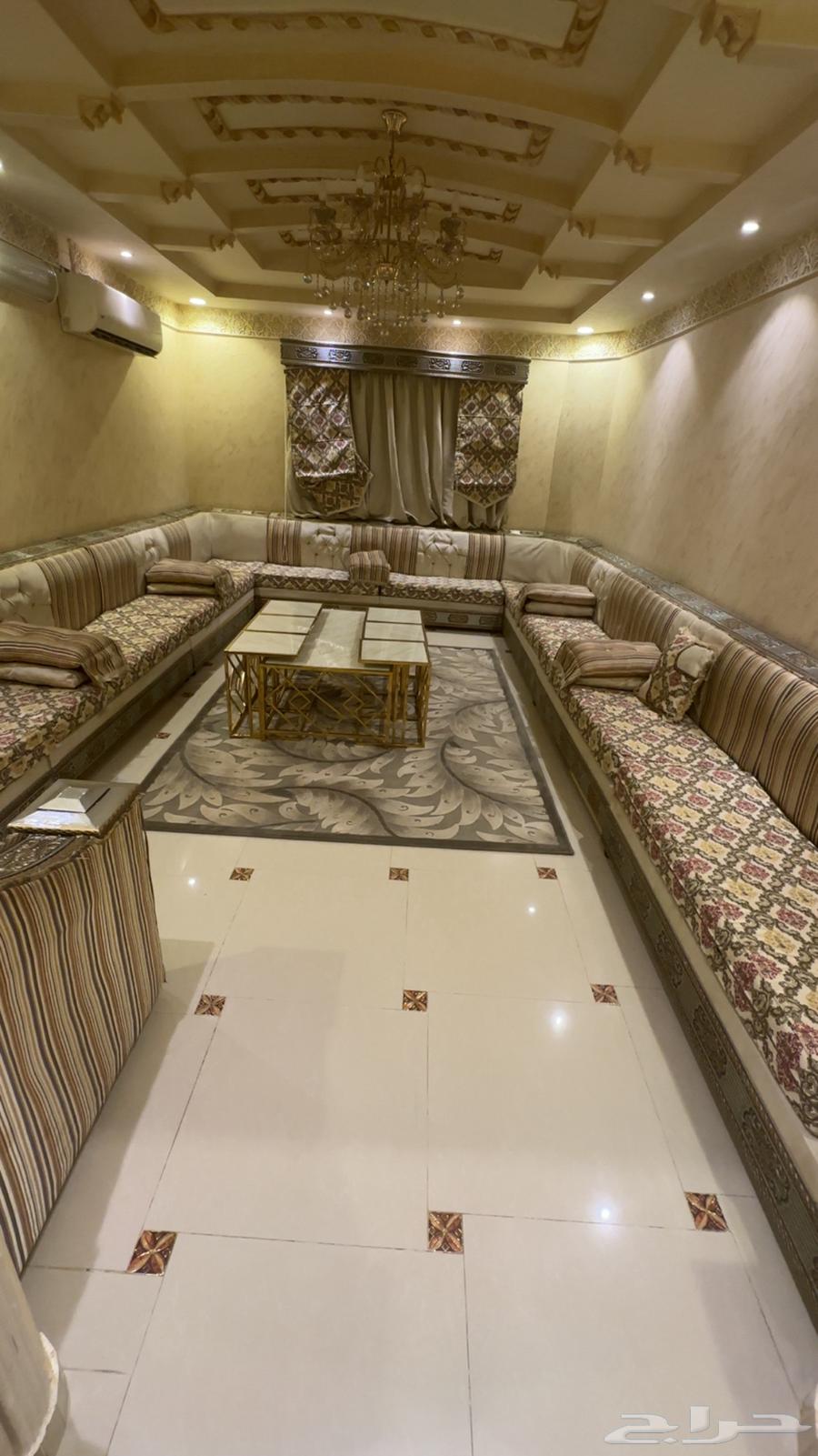 كنب مغربي مع الستاره. سعر البيع 300 ريال64226394669442110