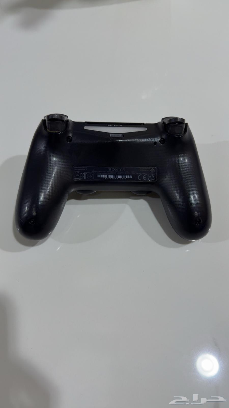 قير سوني 4 اصلي   نظيف ومافيه اي مشاكل64230316376451111