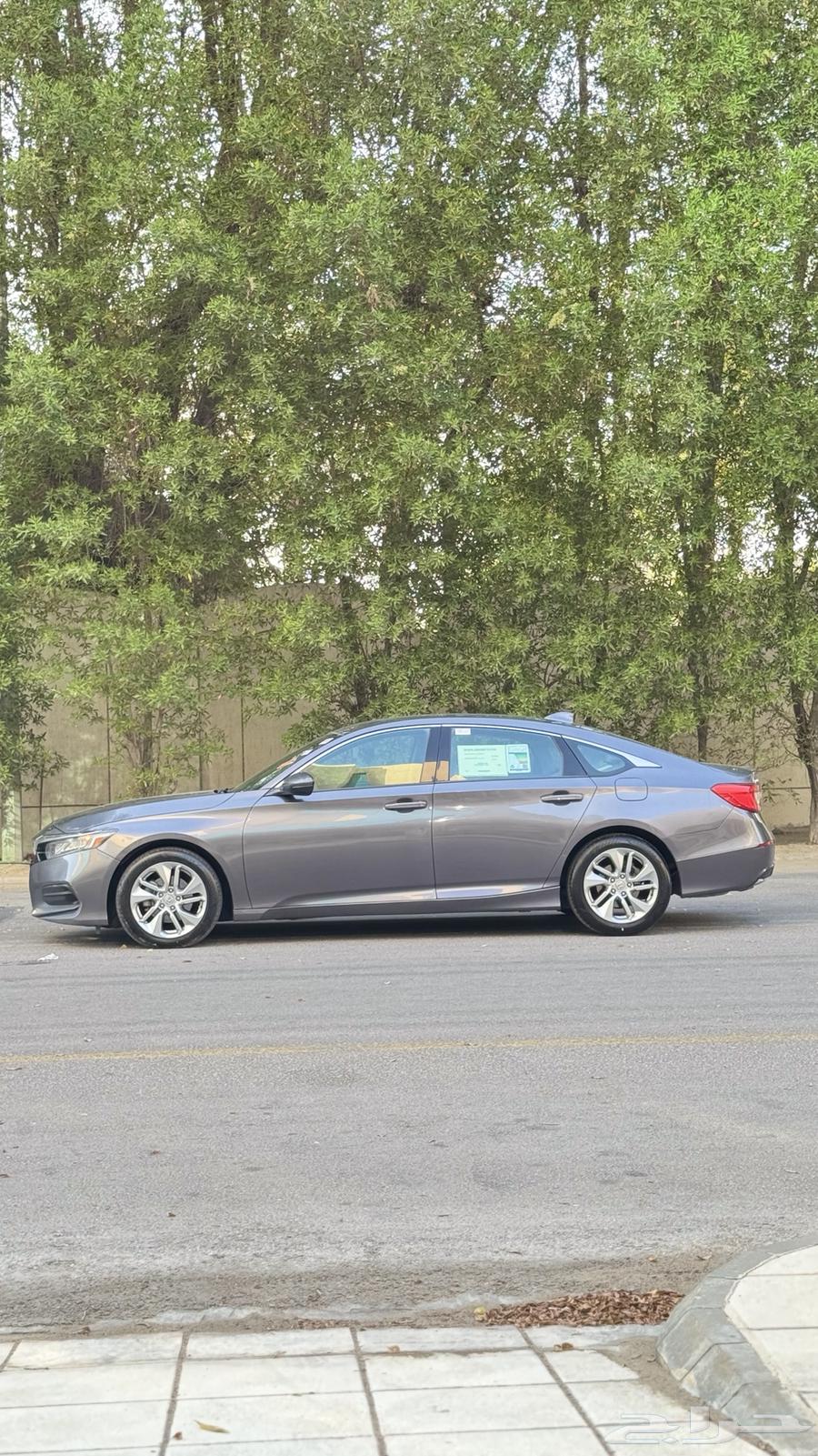 2018 Accord, clean, condition applies64403457401986112