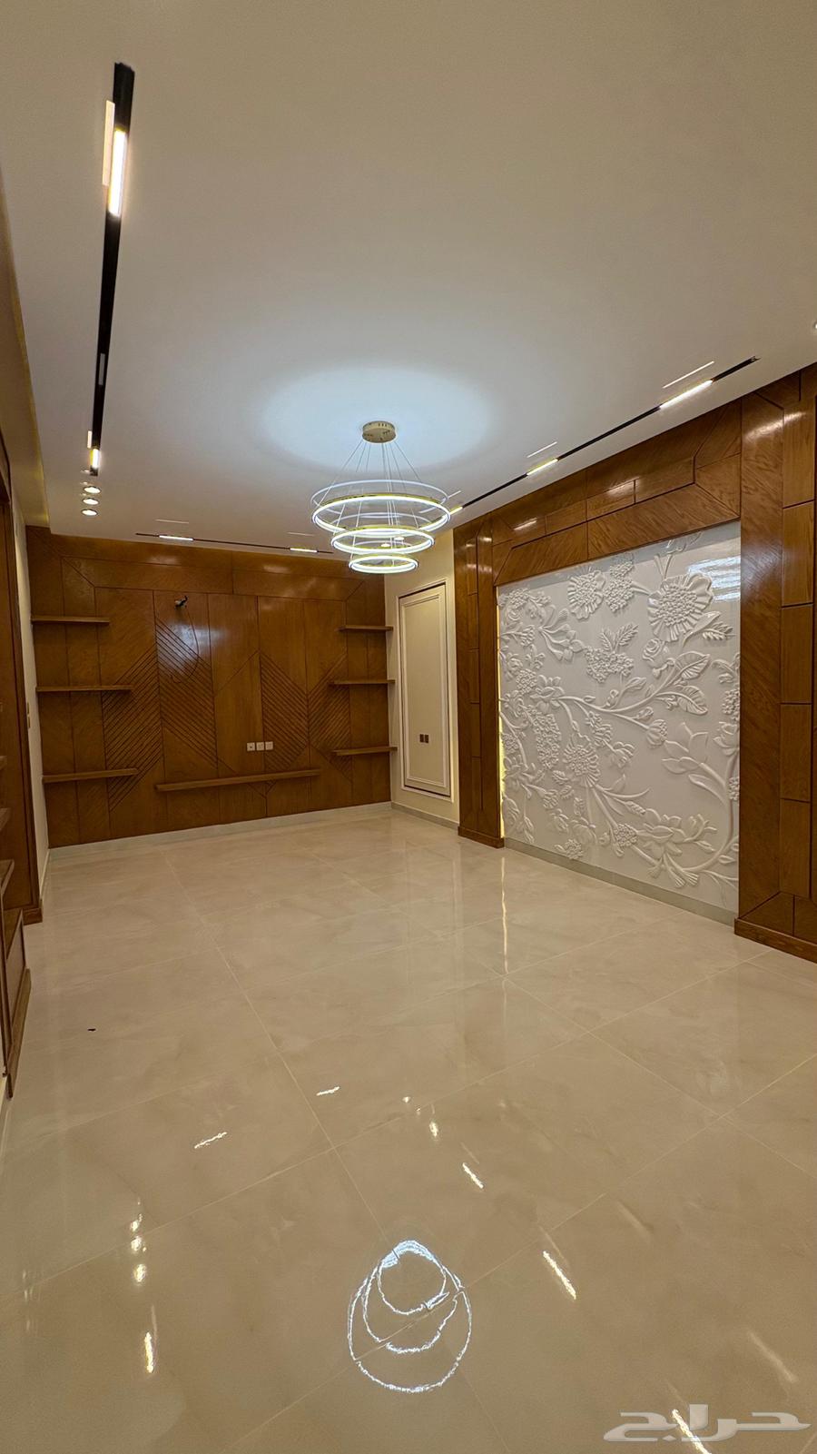 Penthouse villa for sale in Al-Bawadi district63613341038338113