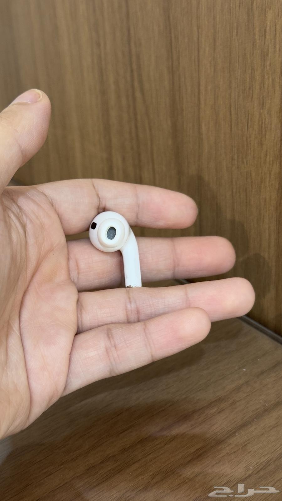 Left Earphone (Original AirPods Pro 2nd Generation Type C)63708304706947111