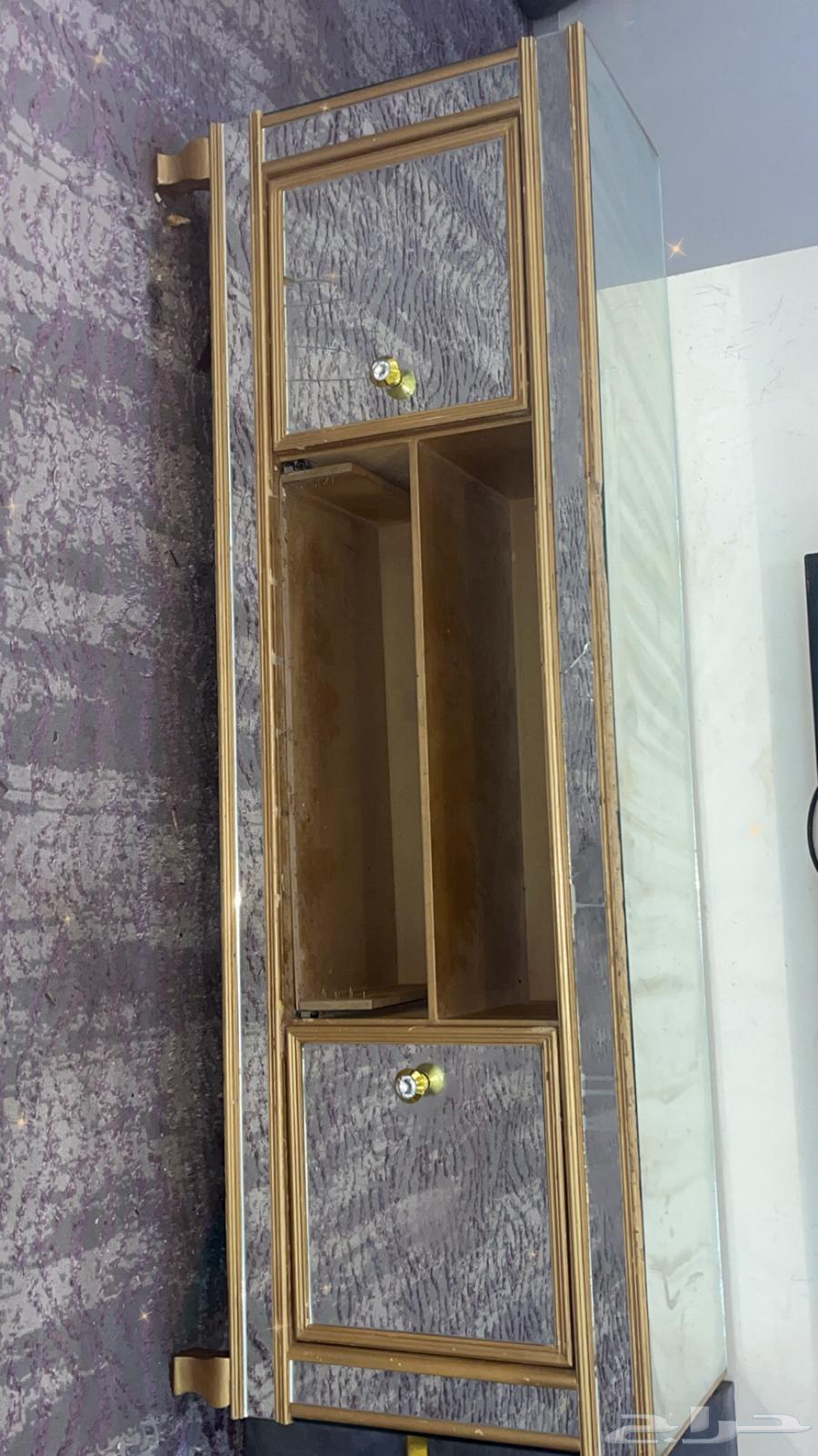 للبيع درج ومخاد64210213811585113