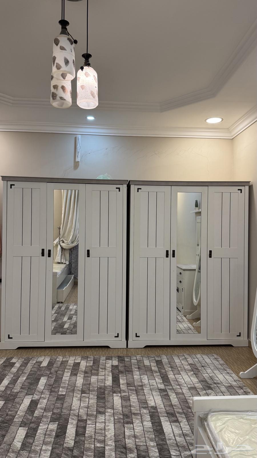 اربع كراسي سحب دولابين تسريحة مكتبة دولاب اكسسوار كومدينة64222773926273112