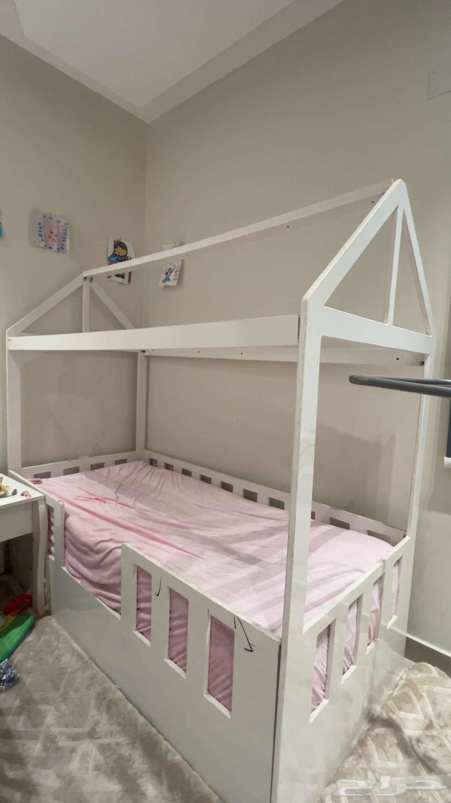 دولاب وسرير للبيع64206322284675111