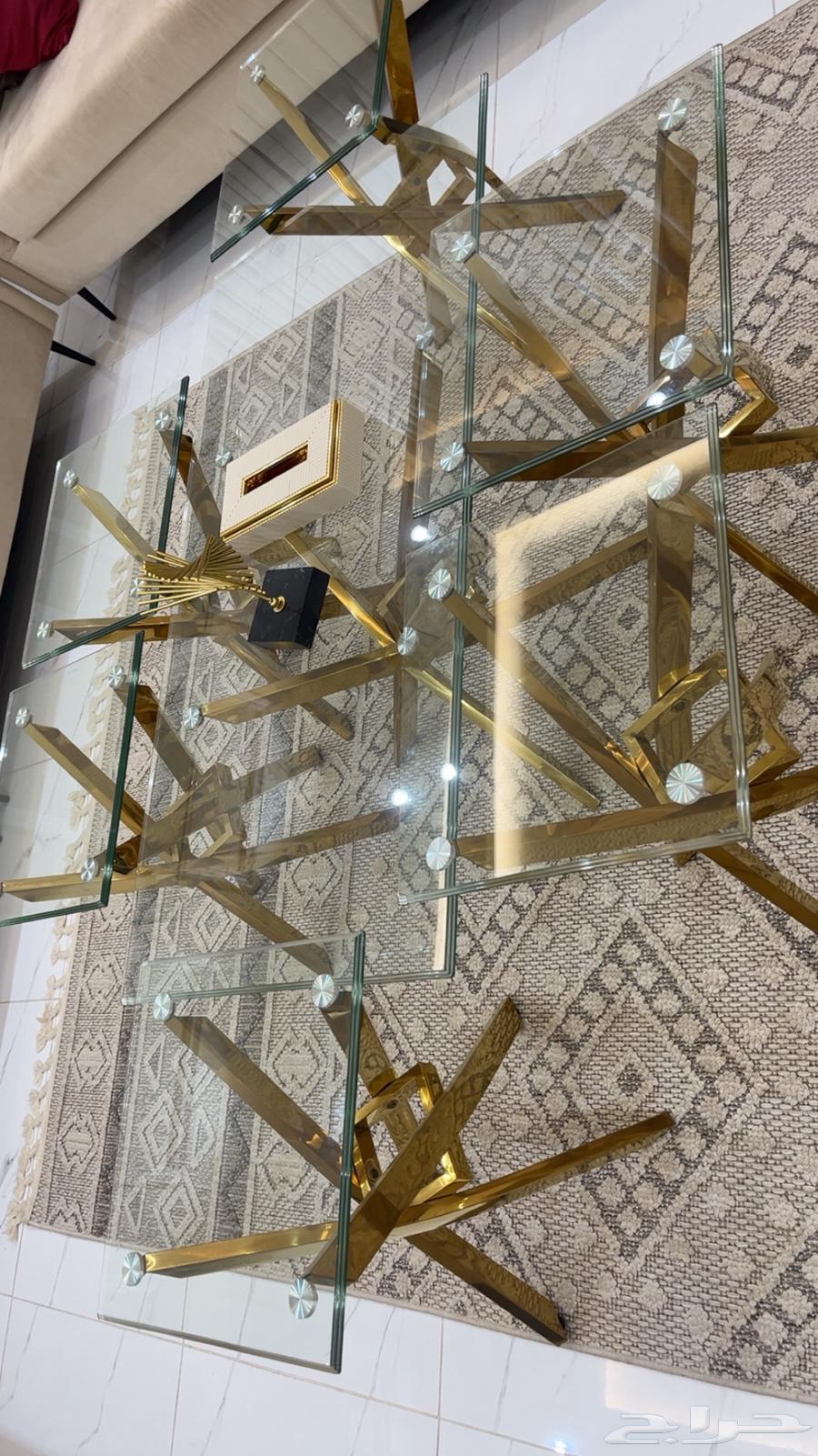 Service tables64229295319937111