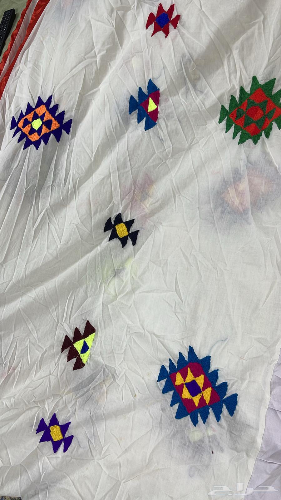 شغل يد يوجد زينات للخيام الشعبيه من الداخل للبيع64216837425283112